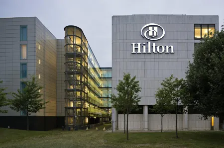 Hilton London Gatwick Airport Отели в г. Копторн