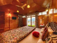 White House Group of Houseboats