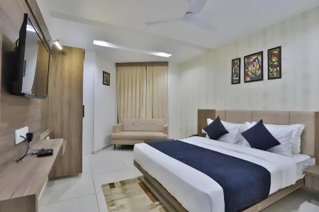 Hotel TGS Отели в г. Ананд