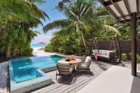 Niyama Private Islands Maldives - Pools