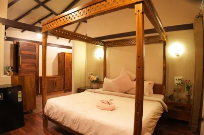 Pugmarks Jungle Lodge Hotels near Kuruva Reserve Forest
