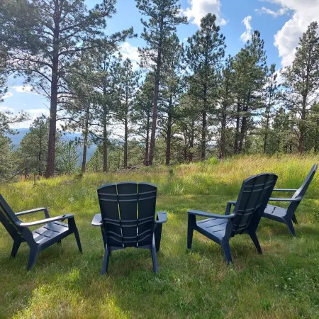 House on the Hill – Your Perfect Getaway in Hill City, South Dakota