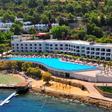 Blue Dreams Resort & SPA