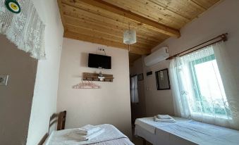 madam hrisa konukevi