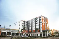 The Sun Hotel Madiun Hotel dekat Taman Selamat Datang Kota Madiun
