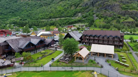 Flåmsbrygga Hotel in Flam