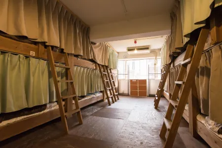 Hostel Q