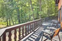 Outdoor Lovers Paradise Slopeside Cabin! - parking