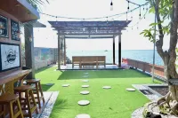 Omah Kayu Villa Hotel di Bungatan