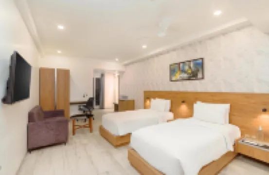 D Square Statue of Unity Kevadia, a member of Radisson Individuals