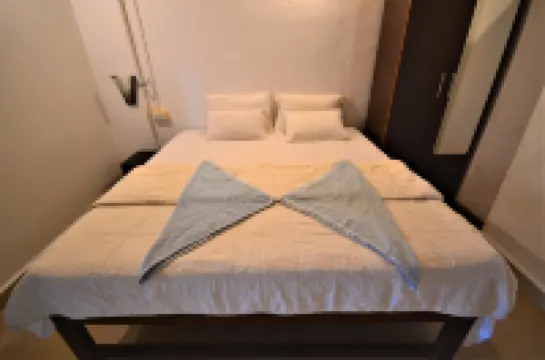 Colomb Bay Homes Hotels in 