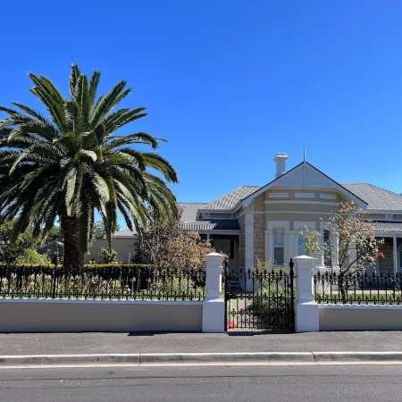 Tanunda House - Luxury 5 BR in Barossa Wine Region