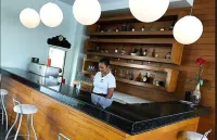 Aipana Plaza Hotel - Bares