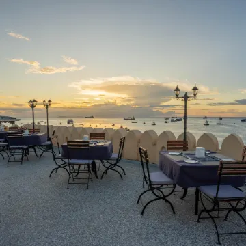 Mizingani Seafront Hotel