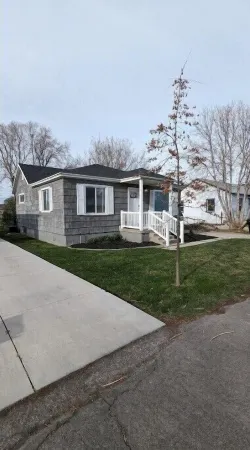 Quaint Murray Home in central valley, near mountains  & IMC Hospital