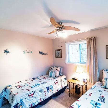 Osage Beach Getaway Lake Views Pet Friendly!