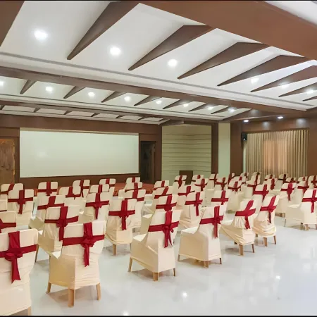 Hotel Venkaateswara Отели в г. Тирунелвели
