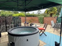The Lodge, South Cotswolds, comfortable contemporary rural home, views, parking