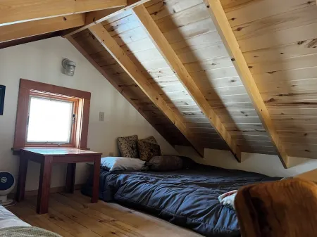 Serene Cabin Retreat