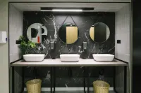 U-Nit Hostel Central Park Hotels in Alfafar