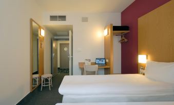 B&B HOTEL Prague-City