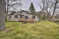Lakefront Home w/ Seasonal Dock - 2 mi to Skiing! - 3-Star