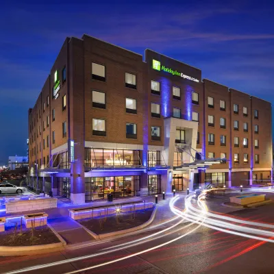 Holiday Inn Express & Suites OKLAHOMA CITY DWTN - BRICKTOWN by IHG Hotels near Bricktown
