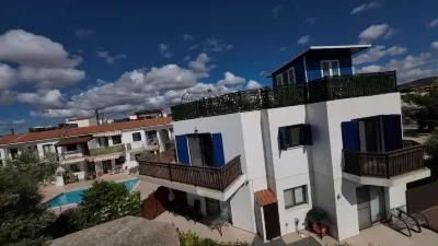 Penthouse with Rooftop & Mountain View - Between Sea, Nature & Relaxation Hotels in 