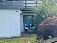 Quiet, fully equipped guest apartment