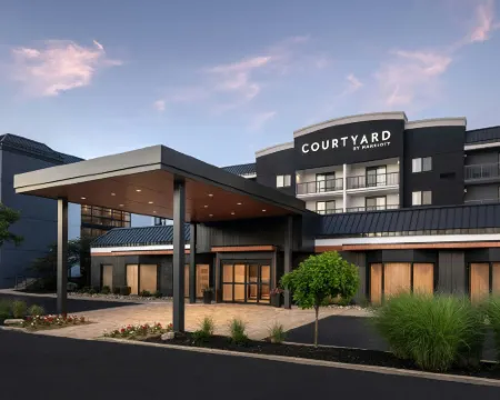 Courtyard Cleveland Beachwood Hotels in Orange