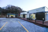 Samcheok Maze Pension Hotel in zona Jukseoru Pavilion