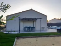 house + private pool 2