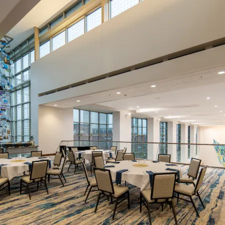 DoubleTree by Hilton Cedar Rapids Convention Complex