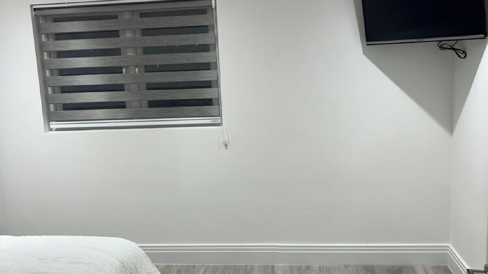 Brand New cosy 2 bedroom apartment with early check in and late check out