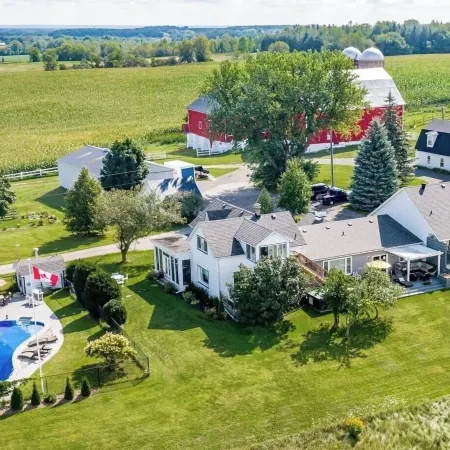 Mountain Ash Farm Country Manor
