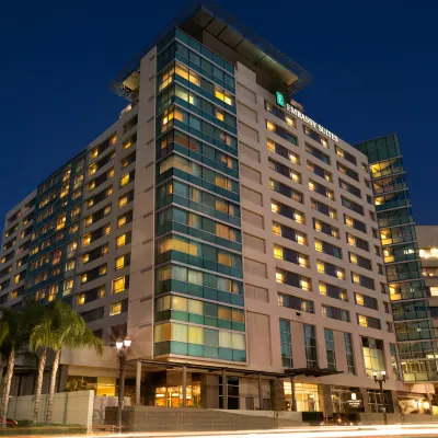 Embassy Suites by Hilton Los Angeles Glendale Hotels near Fremont Park
