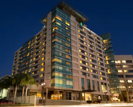 Embassy Suites by Hilton Los Angeles Glendale Hotels in Glendale