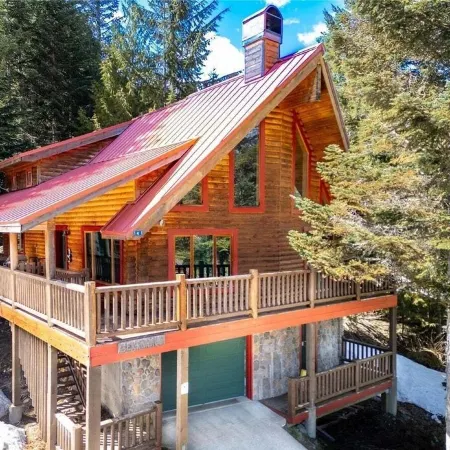 Summit Log Cabin With Hot Tub & Sauna
