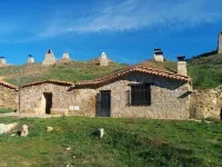 Casa Rural Antigua Train Station for 10 people Hôtels à : Pobladura del Valle