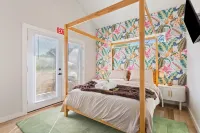 Stay in this Brand-New Luxury Villa! Near Baylor University and Silos!!