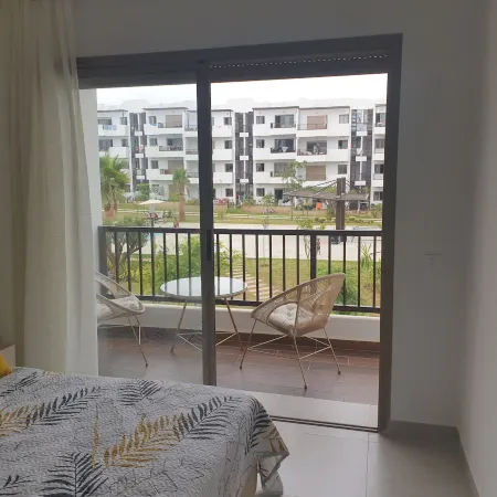 Pleasant & spacious apartment with two large balconies overlooking two swimming pools Отели рядом с достопримечательностью «Plage de Cabo Negro»