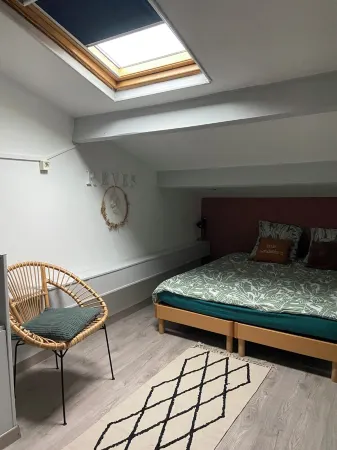 Lovely studio located in the Vaucluse department in Provence. Отели в г. Карпантрас