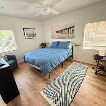 Lovely 3-bedroom house in South Gate Rooms