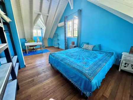 Creole villa with swimming pool