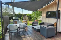 Country cottage near Dijon