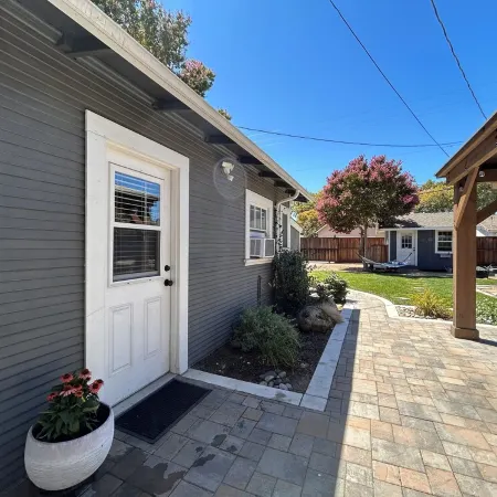 Bungalow 215 - Enchanting Craftsman - 2 B /2 BA - Game Room + Patio