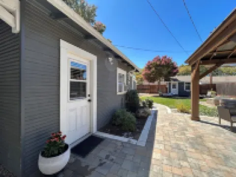 Bungalow 215 - Enchanting Craftsman - 2 B /2 BA - Game Room + Patio