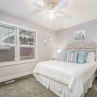 South Haven Beach Home with 2 Pools and Hot Tub Rooms