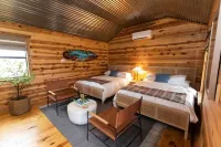 Hill Country Getaway - Cozy Stonewall Retreat Near Wineries & Fredericksburg Hotels in Stonewall