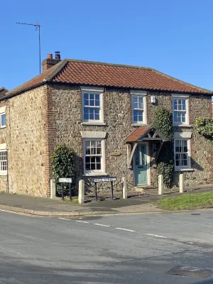 Holiday Cottage, Yorkshire Coast, Parking, 3 Bedrooms Sleeps 6 Hotel di Driffield